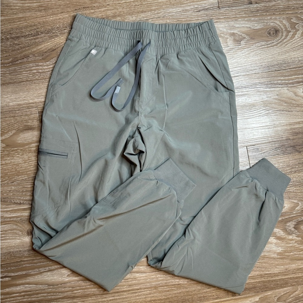 Figs High Waisted Joggers- Gray (unknown rare color) 👽🩶